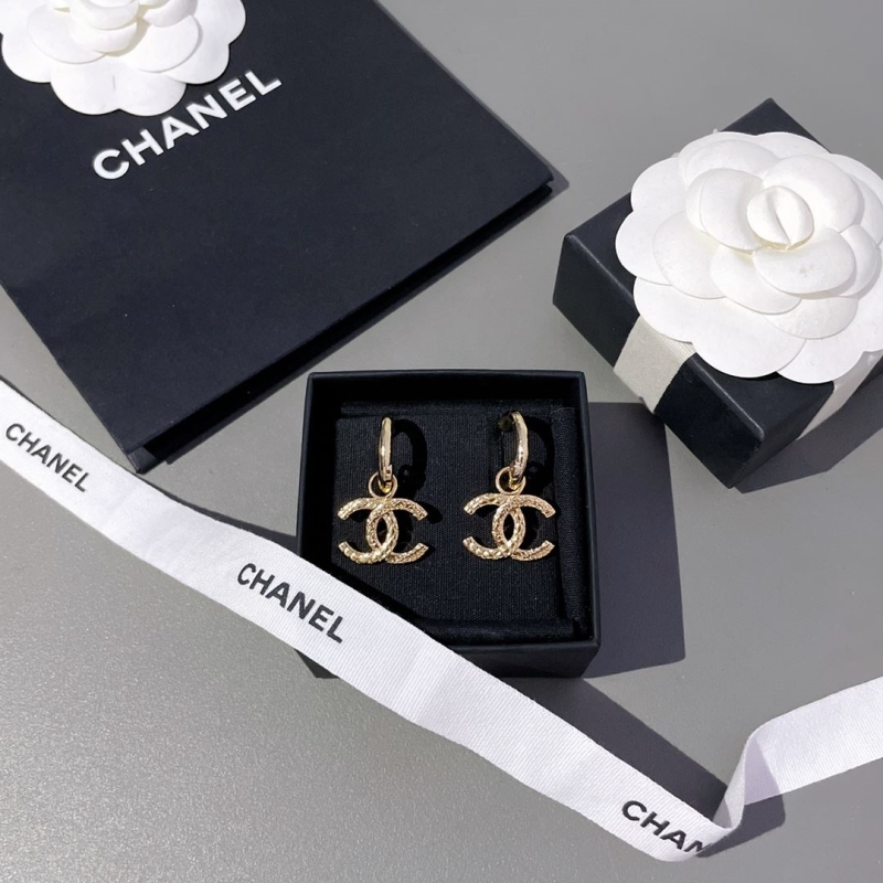Ch*el necklaces
